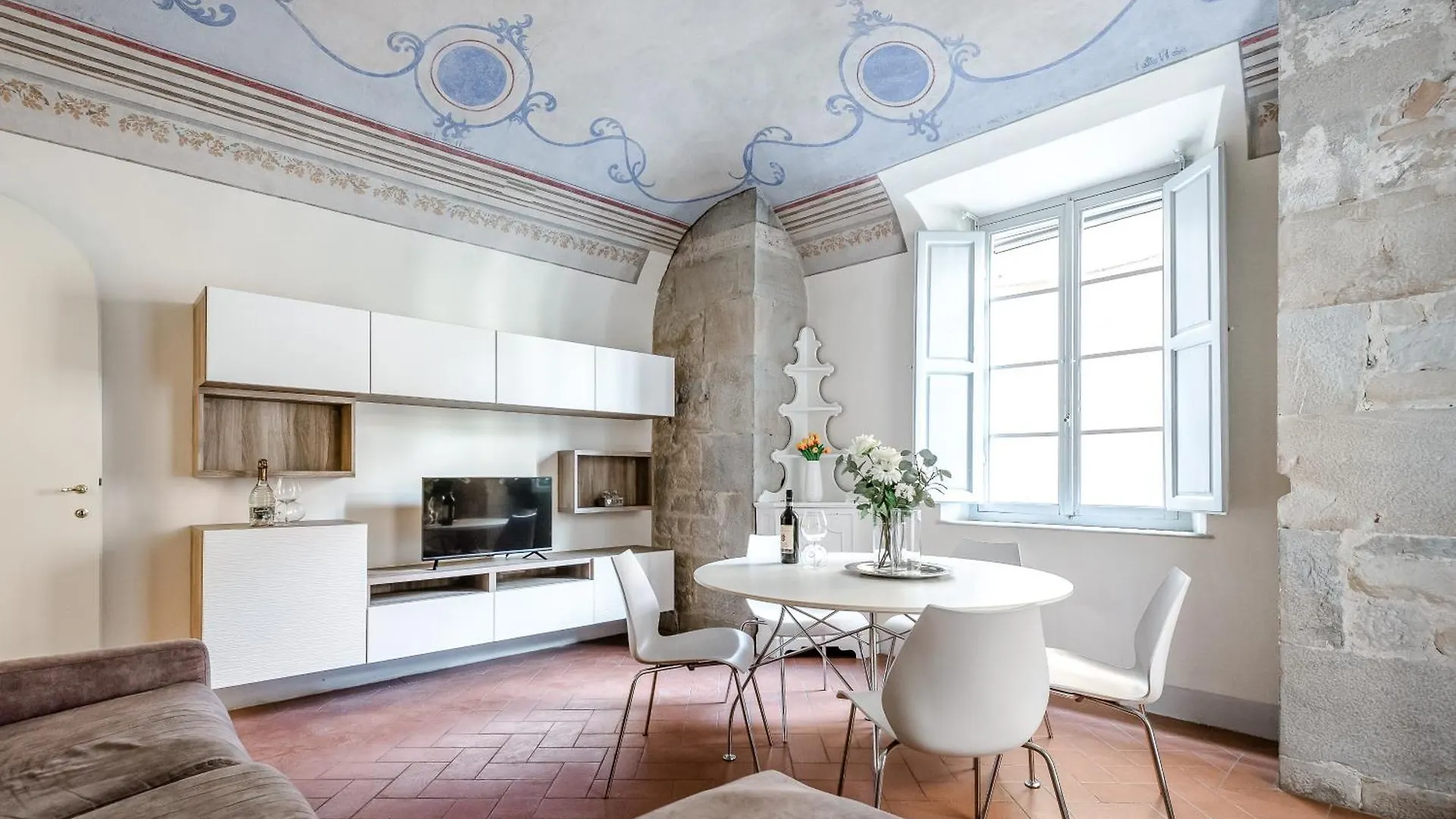 Hostly-Maison Le Vettovaglie-Historical Center Pisa Italy