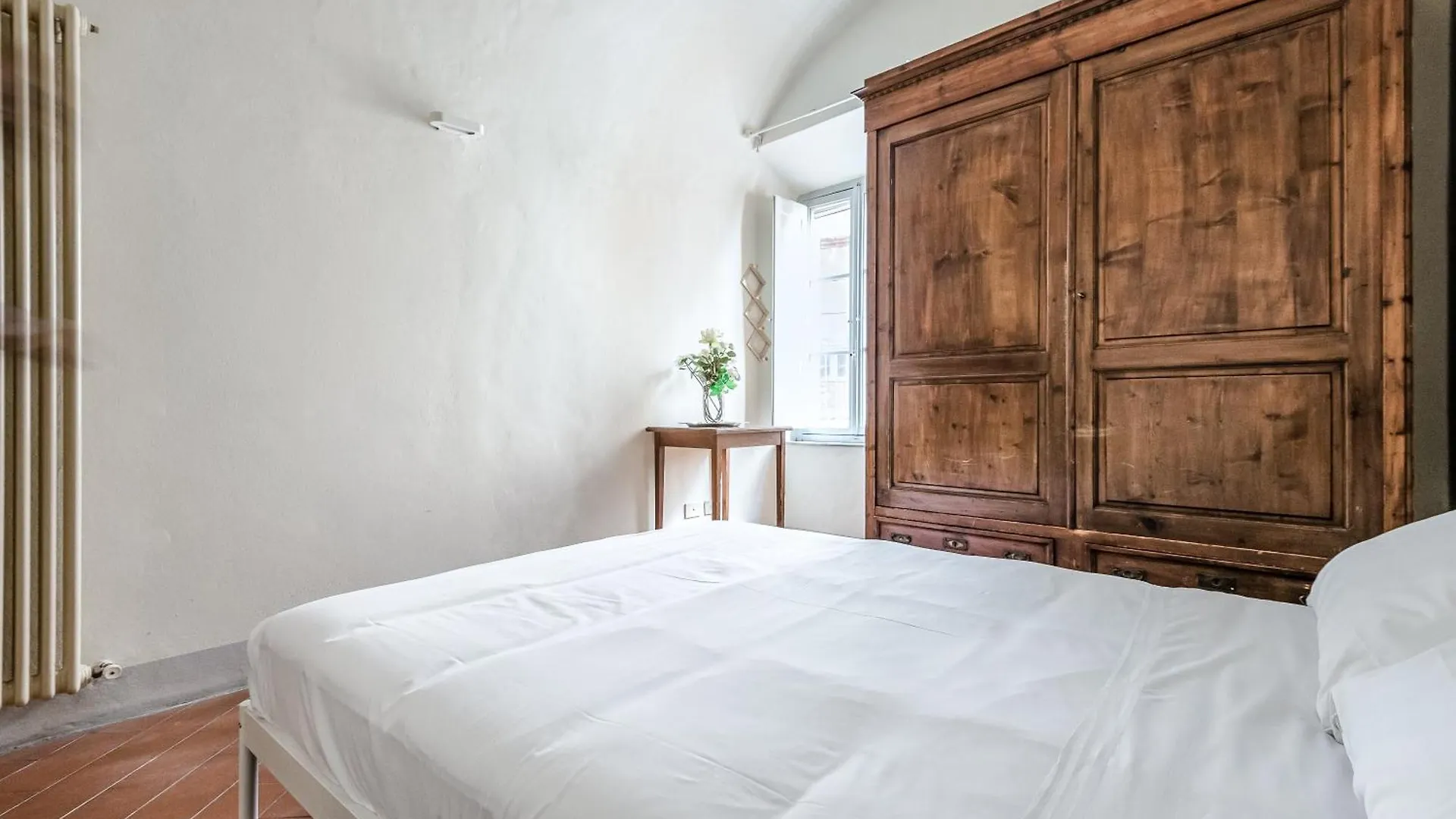 Hostly-Maison Le Vettovaglie-Historical Center Pisa Apartment