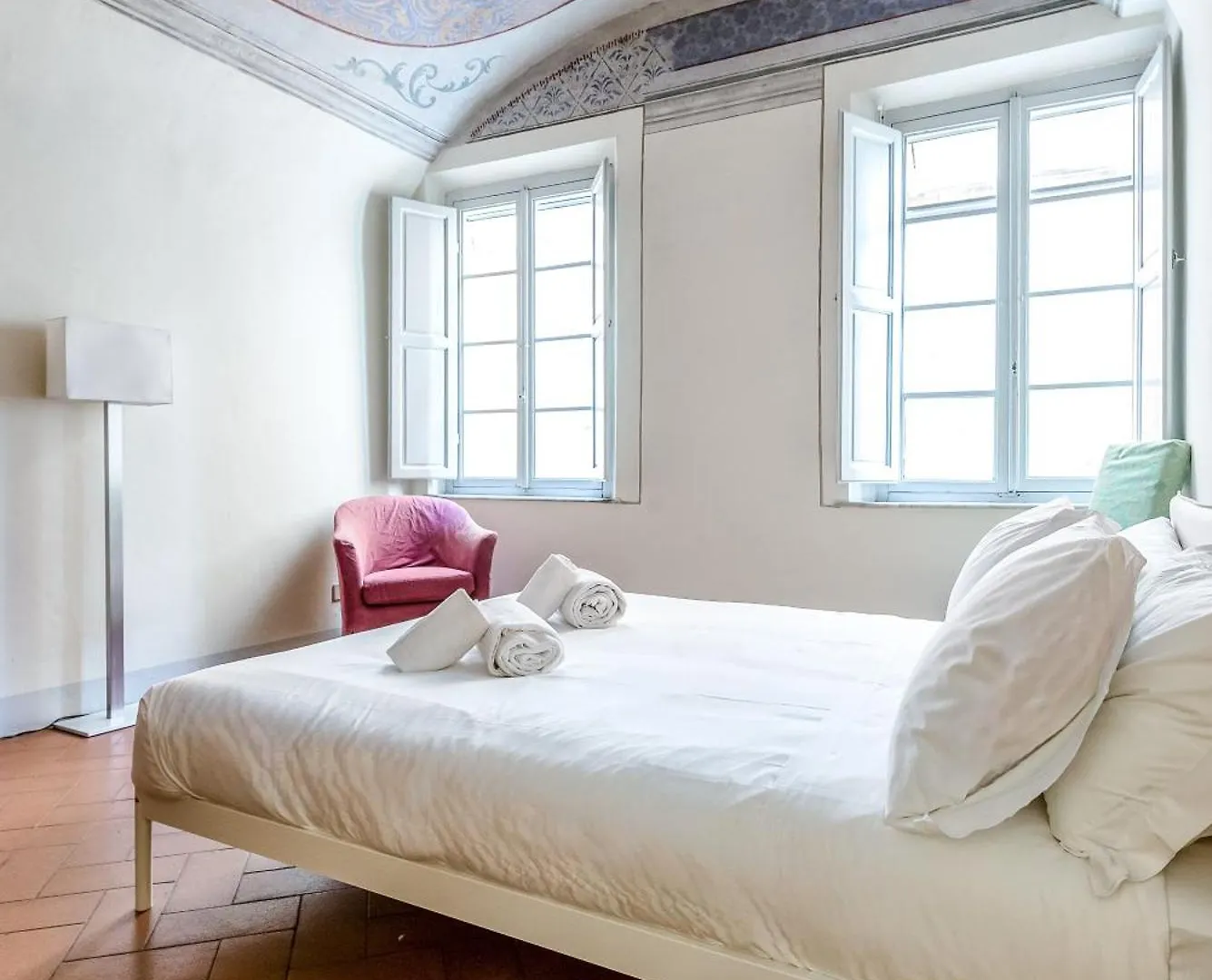 Hostly-Maison Le Vettovaglie-Historical Center Pisa